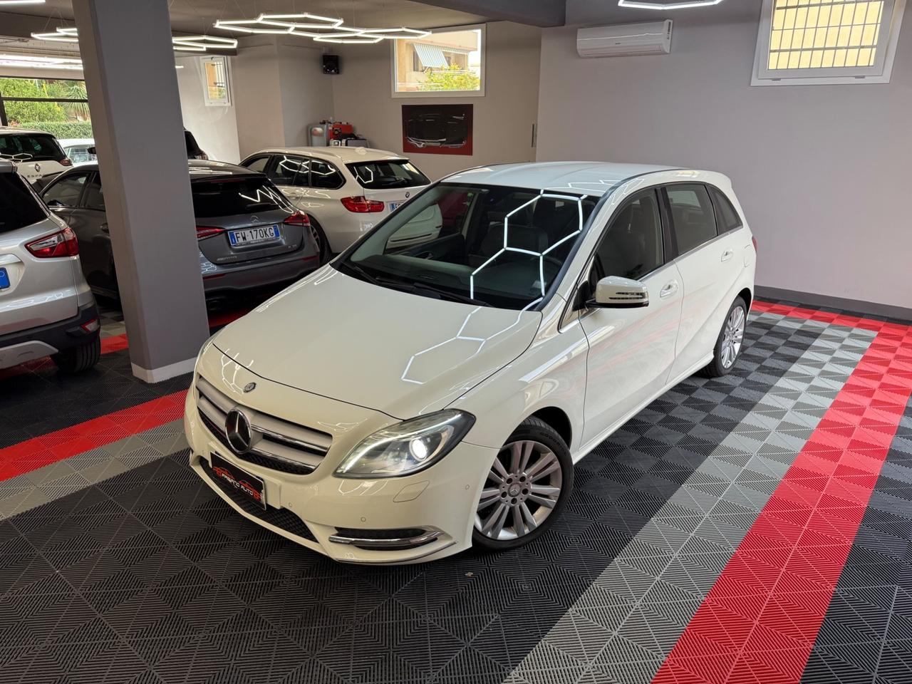 Mercedes-benz B 180 CDI Premium - FABIANOAUTO