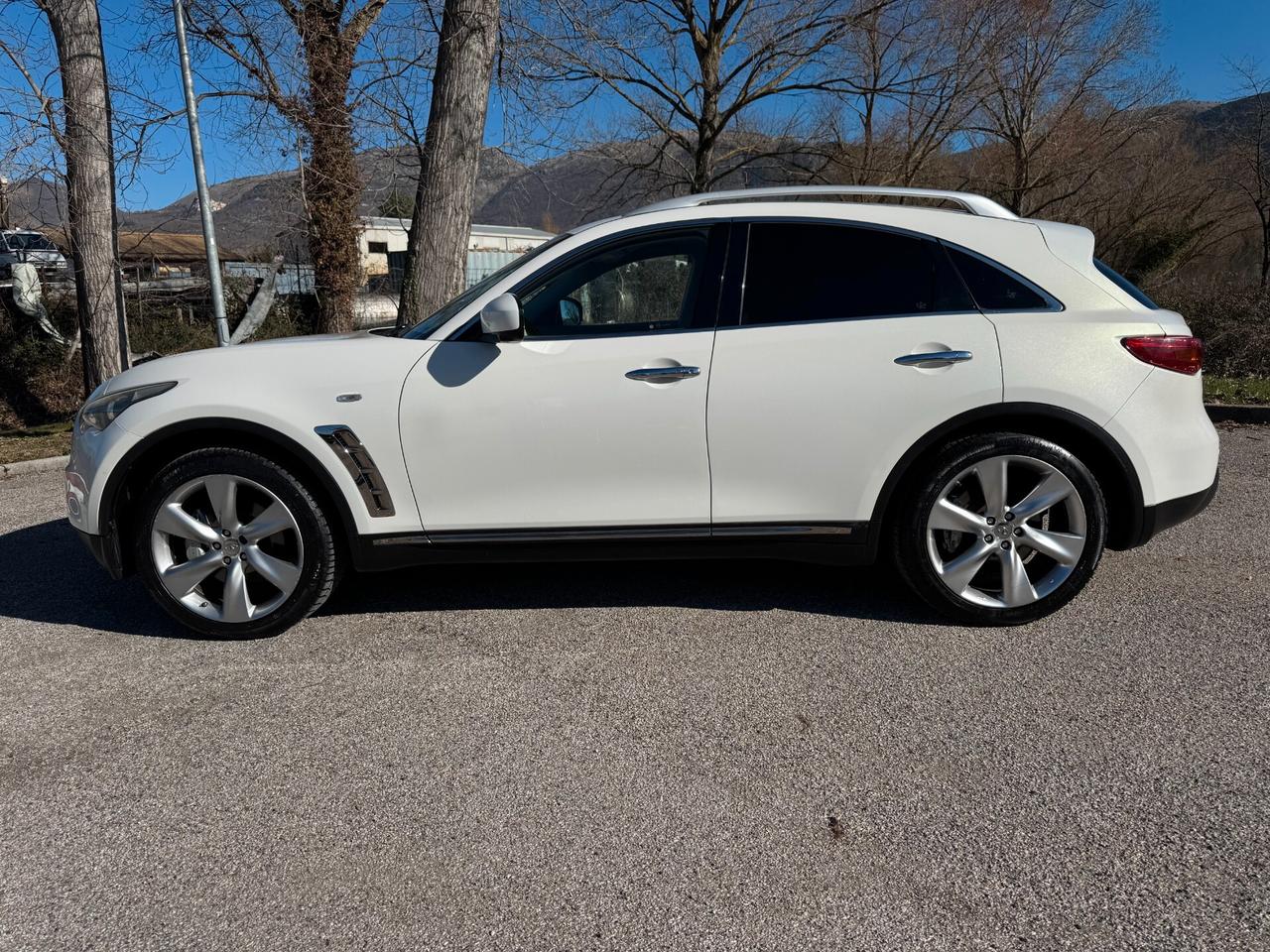 Infiniti FX FX30d S Premium