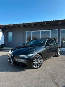 Alfa Romeo Giulia 2.2 Turbodiesel 190 CV AT8 AWD Q4 Executive