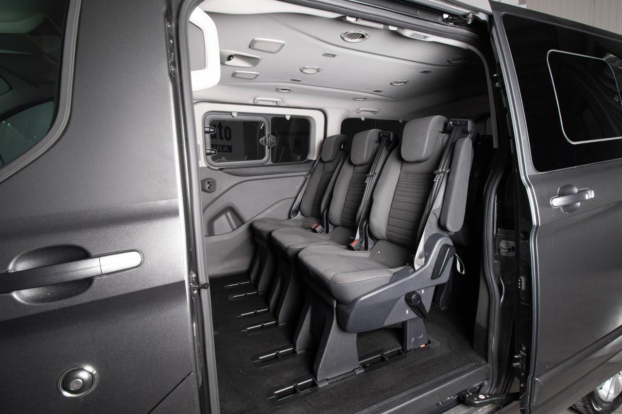 Ford Tourneo Custom 2.0 Tdci 9 Posti Auto 170cv L2h1