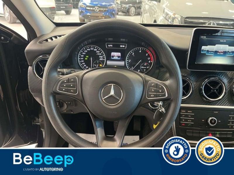 Mercedes-Benz GLA 180 D EXECUTIVE