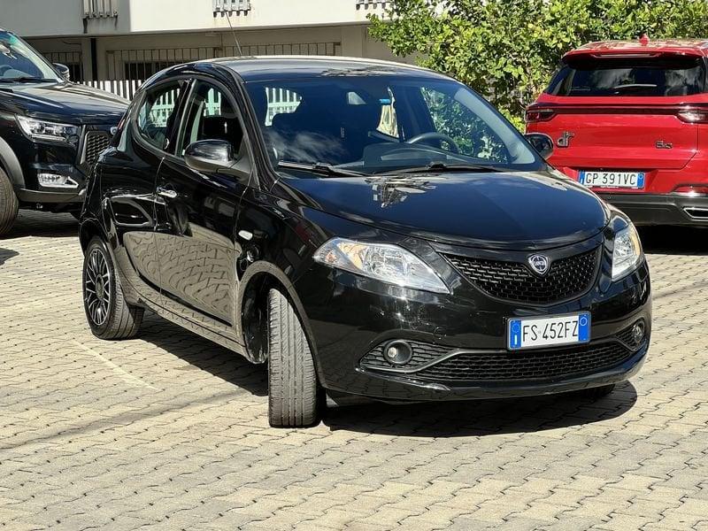 Lancia Ypsilon Ypsilon 1.2 Platinum ecochic Gpl 69cv my19