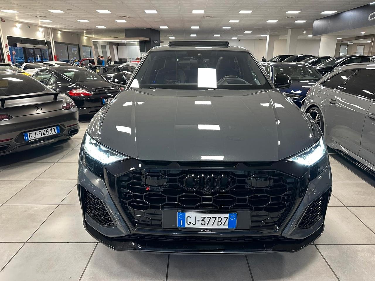 Audi RS Q8 TFSI V8 quattro tiptronic