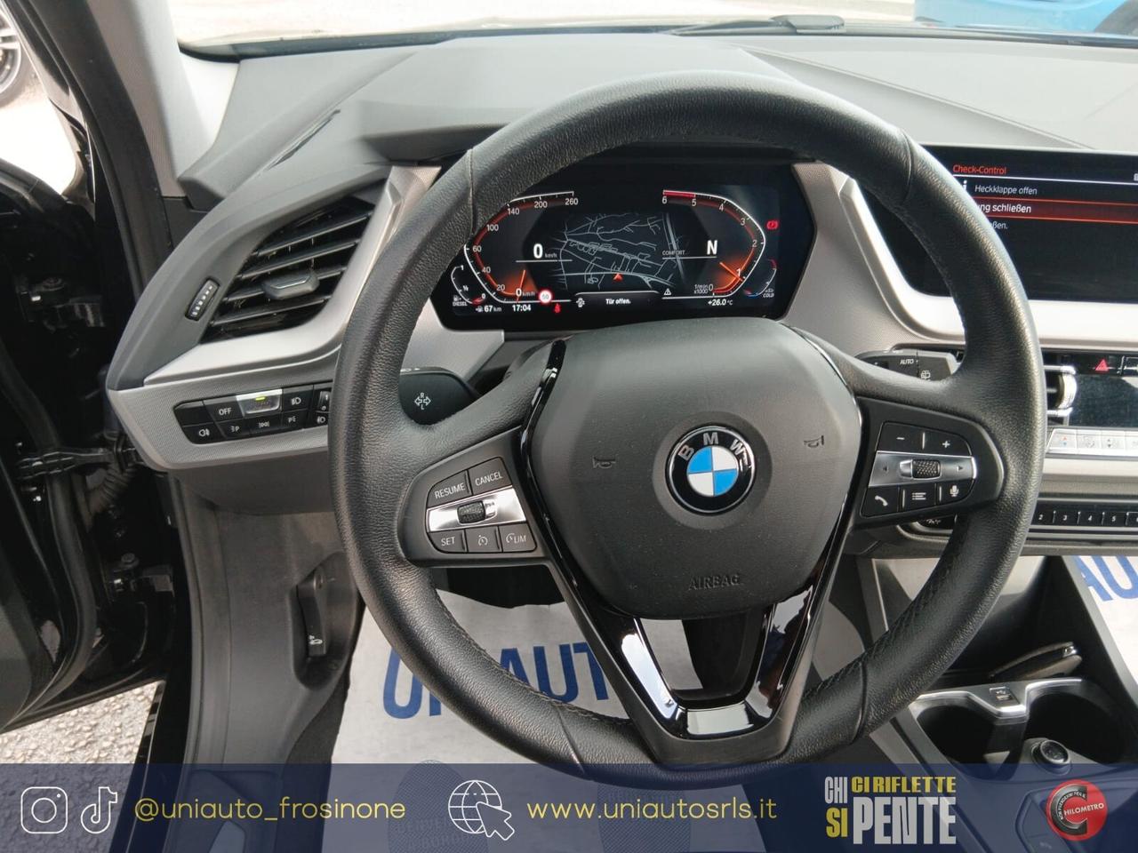 Bmw 118 118d 5p. Advantage
