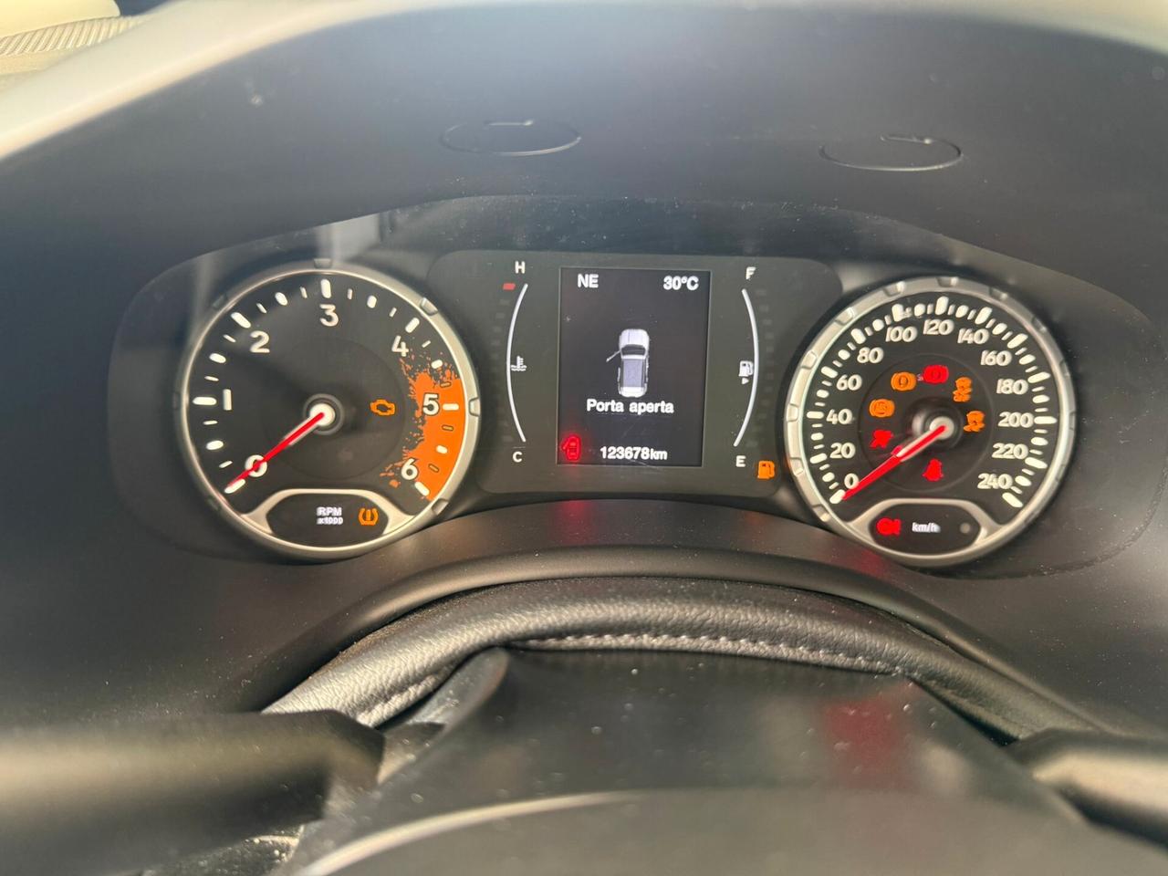 Jeep Renegade 1.6 Mjt 120 CV Longitude