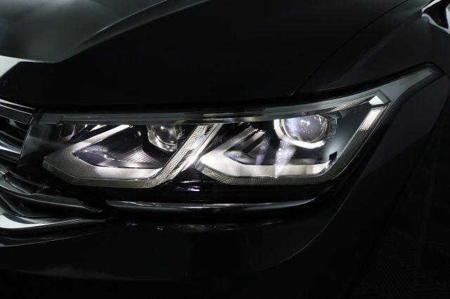 VOLKSWAGEN Tiguan Tiguan 2.0 TDI 150CV SCR DSG R-Line