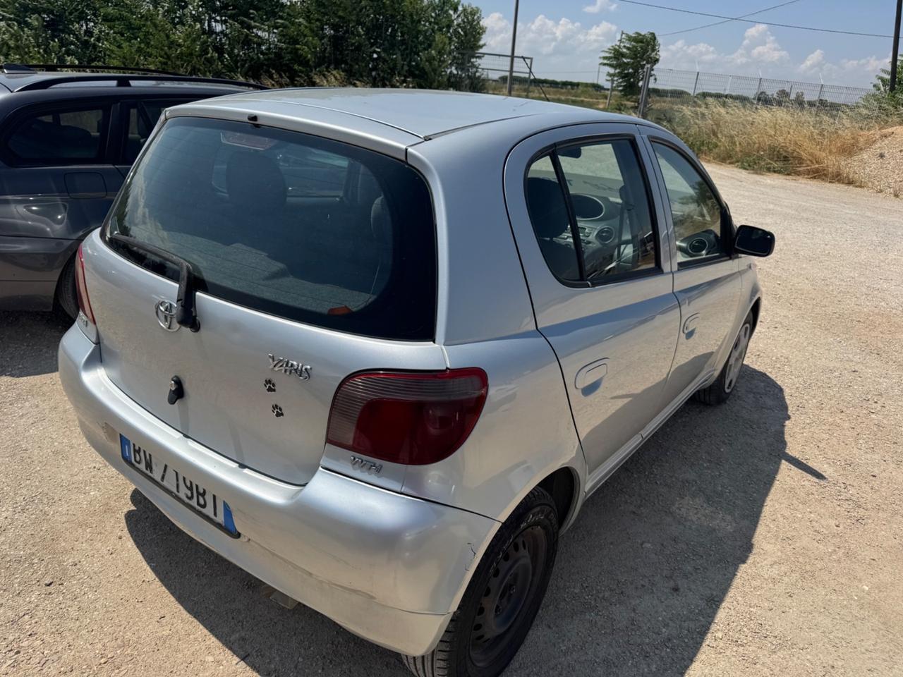 Toyota Yaris 1.0i 16V cat 5 porte