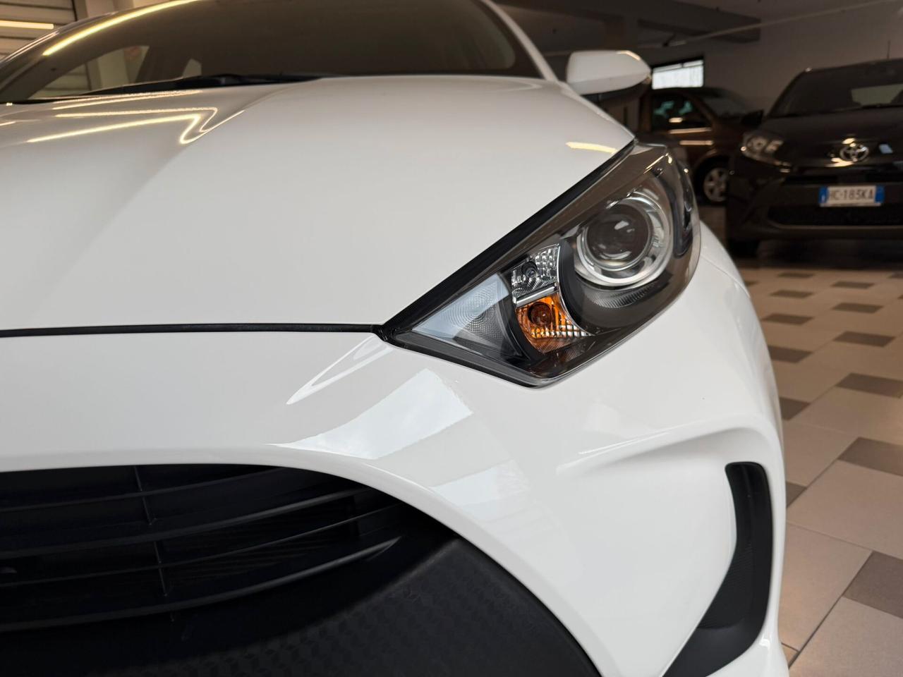 Toyota Yaris 1.5 Hybrid 5 porte Active