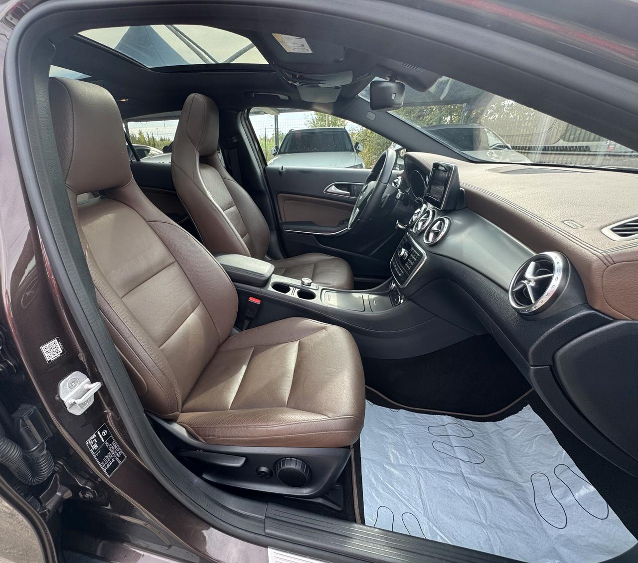 Mercedes-benz GLA 200 CDI Automatic Premium