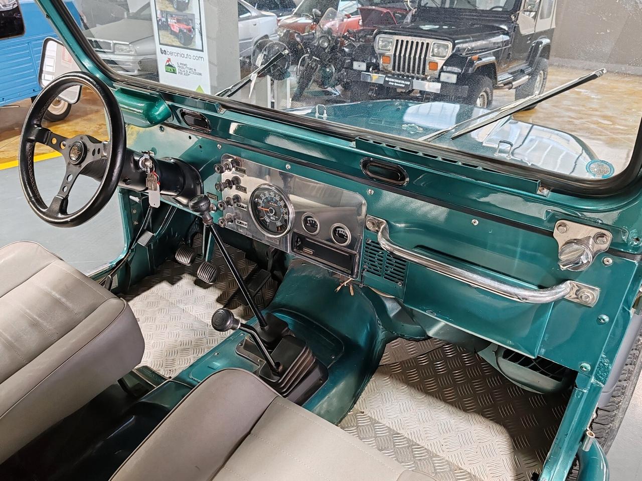 Jeep CJ-5 - 5.0 v8
