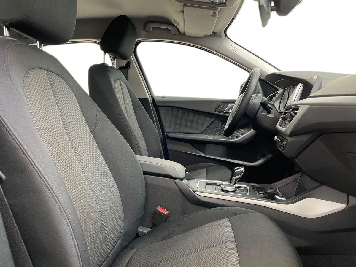 BMW Serie 1 F40 - 116d Business Advantage auto