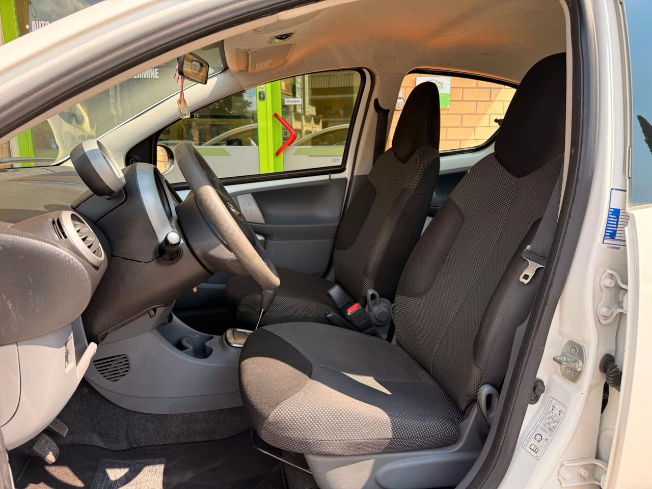 Toyota Aygo 1.0 12V VVT-i 5 porte Lounge MMT