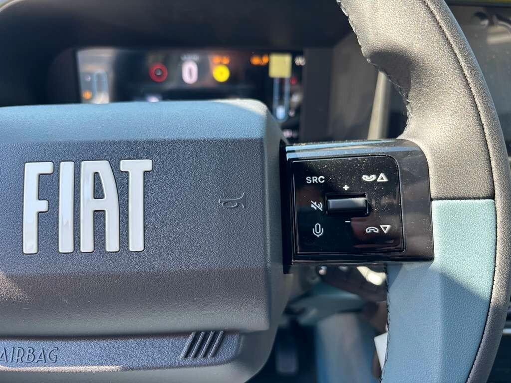 Fiat Grande Panda 1.2 Hybrid 110 CV S&S La Prima KM 0 / IVA ESPOSTA Tua a solo 225 Euro al mese