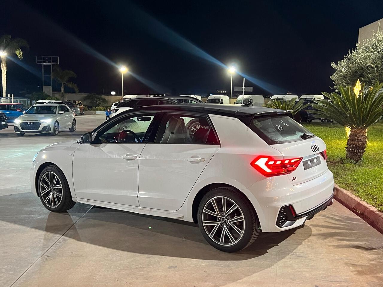 Audi A1 Spb 30 SLine possibilità noleggio no scoring