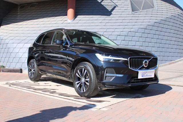 VOLVO XC60 B4 automatico