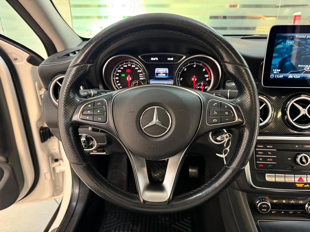 Mercedes-benz GLA 200 d Automatic 4Matic Premium Edition 2019