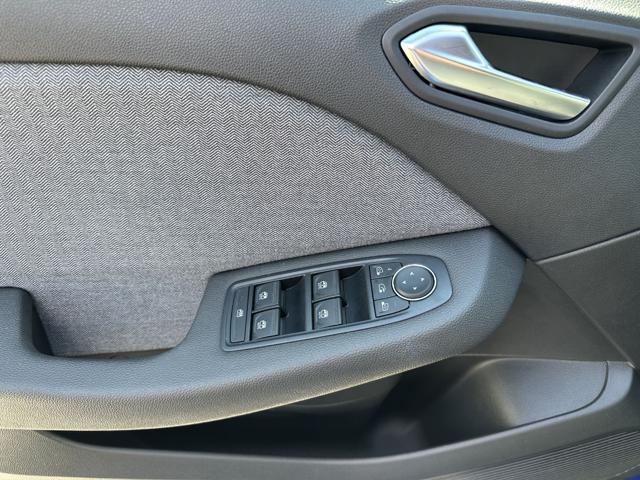 RENAULT Clio TCe 90 CV 5 porte Techno