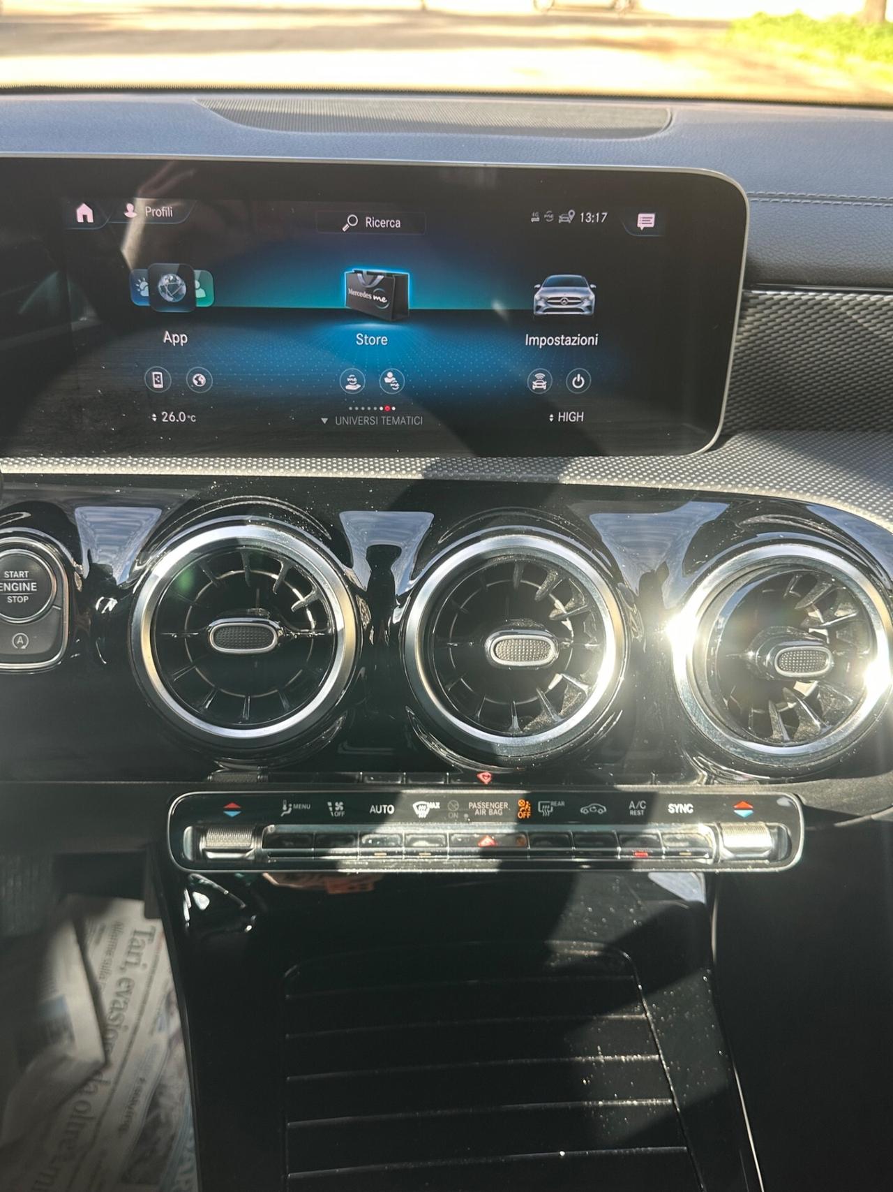 MERCEDES-BENZ CLA 200 d Automatic Shooting Brake