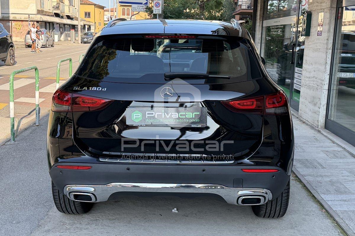MERCEDES GLA 180 d Automatic Sport