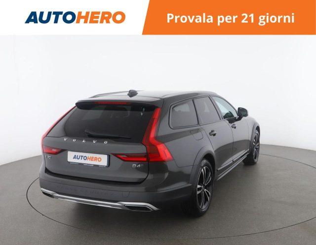 VOLVO V90 Cross Country D4 AWD