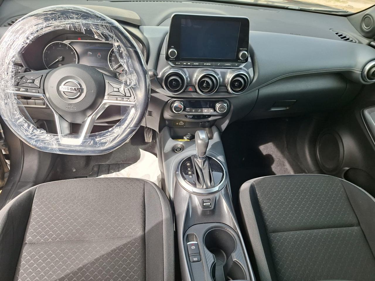 Nissan Juke 1.0 DIG-T 114 CV DCT N-Connecta