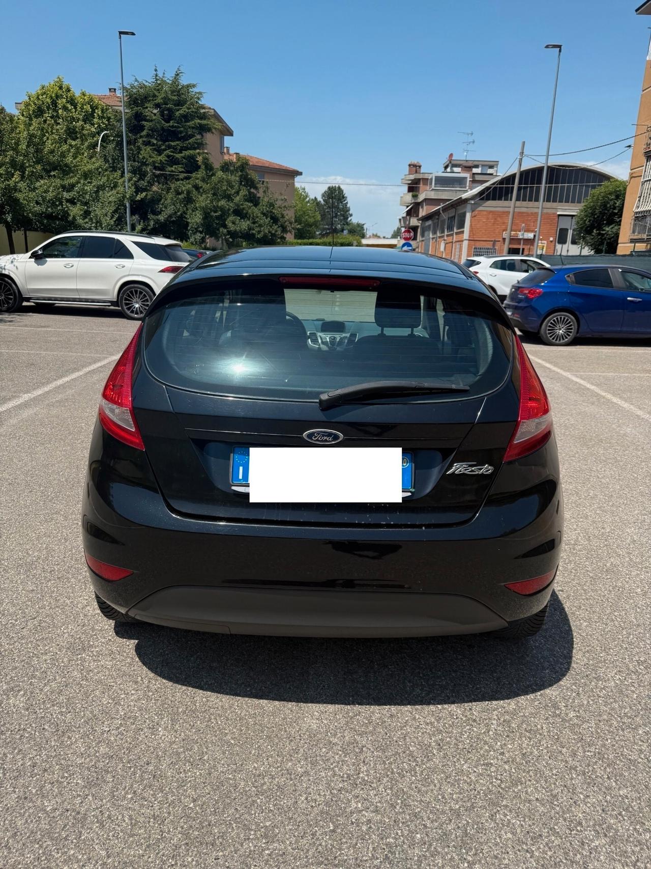 Ford Fiesta 1.4 GPL - NEOPATENTATI - 12 MESI DI GARANZIA -