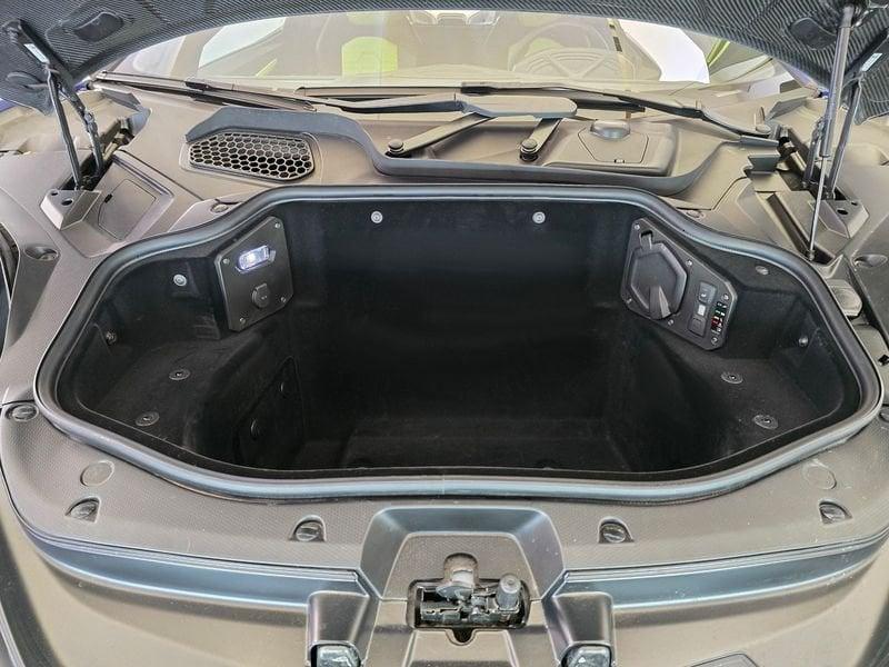 Lamborghini Revuelto Revuelto 6.5 V12