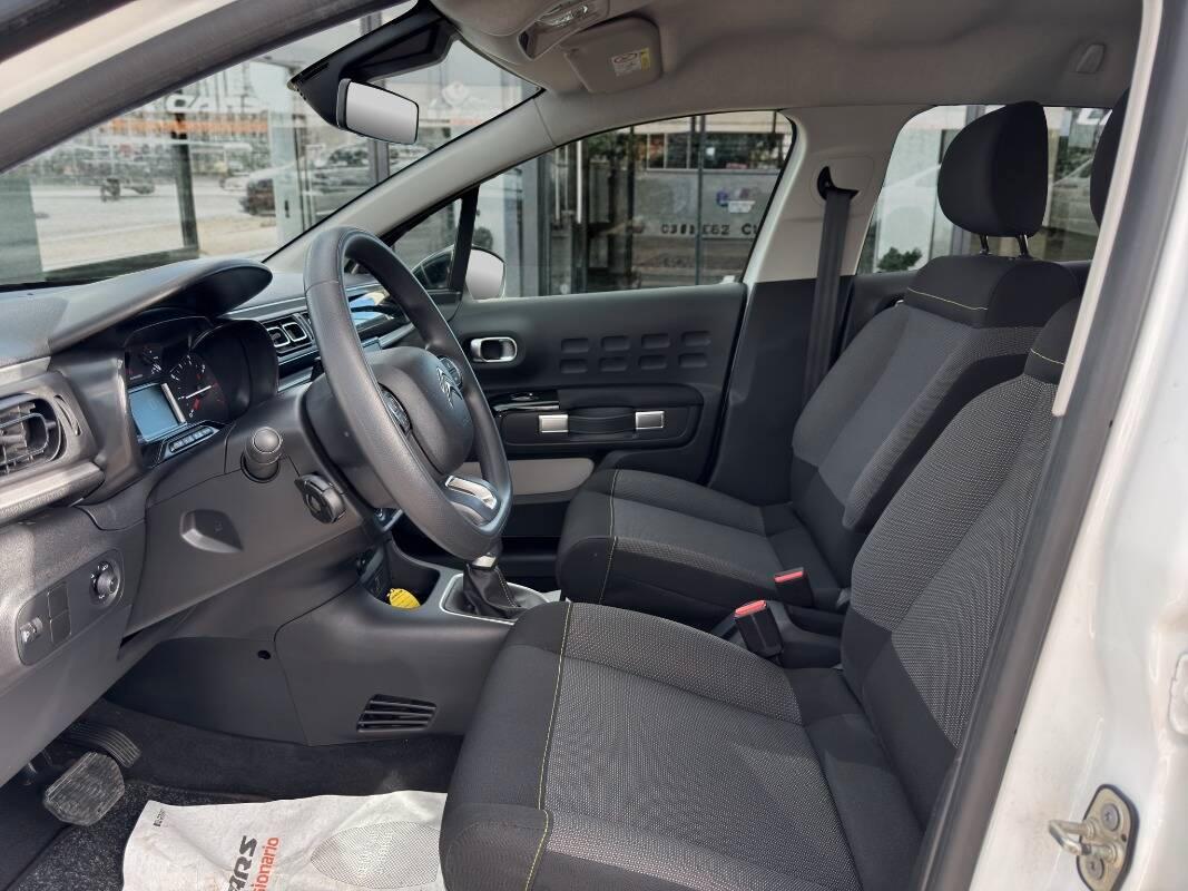 Citroen C3 1.2 puretech Shine s&s 110cv eat6 Con CARPLAY