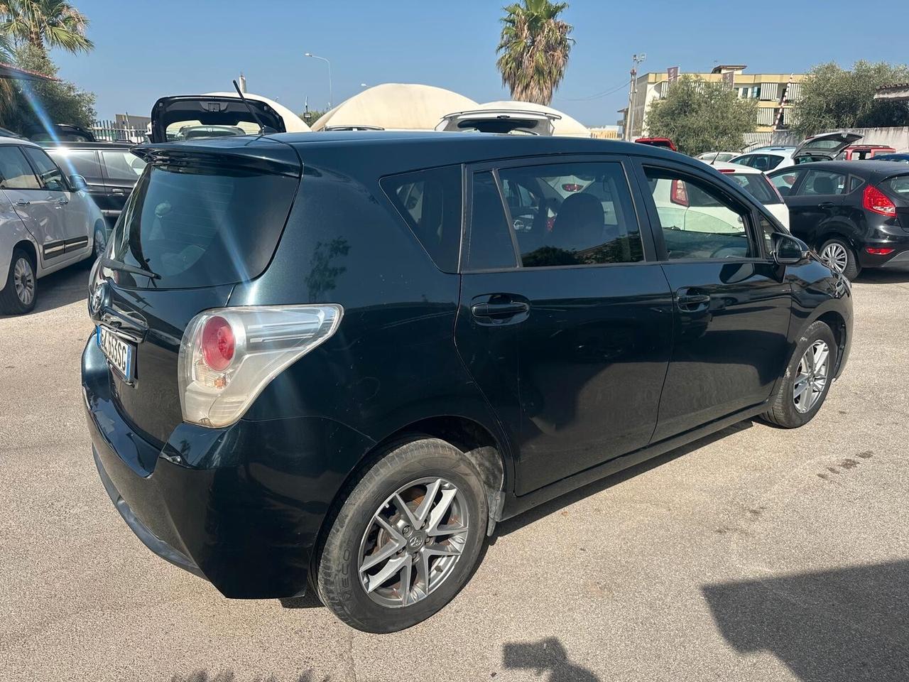 Toyota Verso 1.6 D-4D Style
