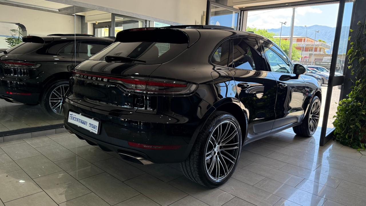 Porsche Macan 2.0 RESTYLING TETTO CERCHIO 21