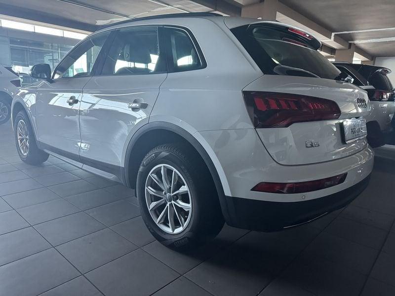 Audi Q5 Q5 40 TDI quattro Business