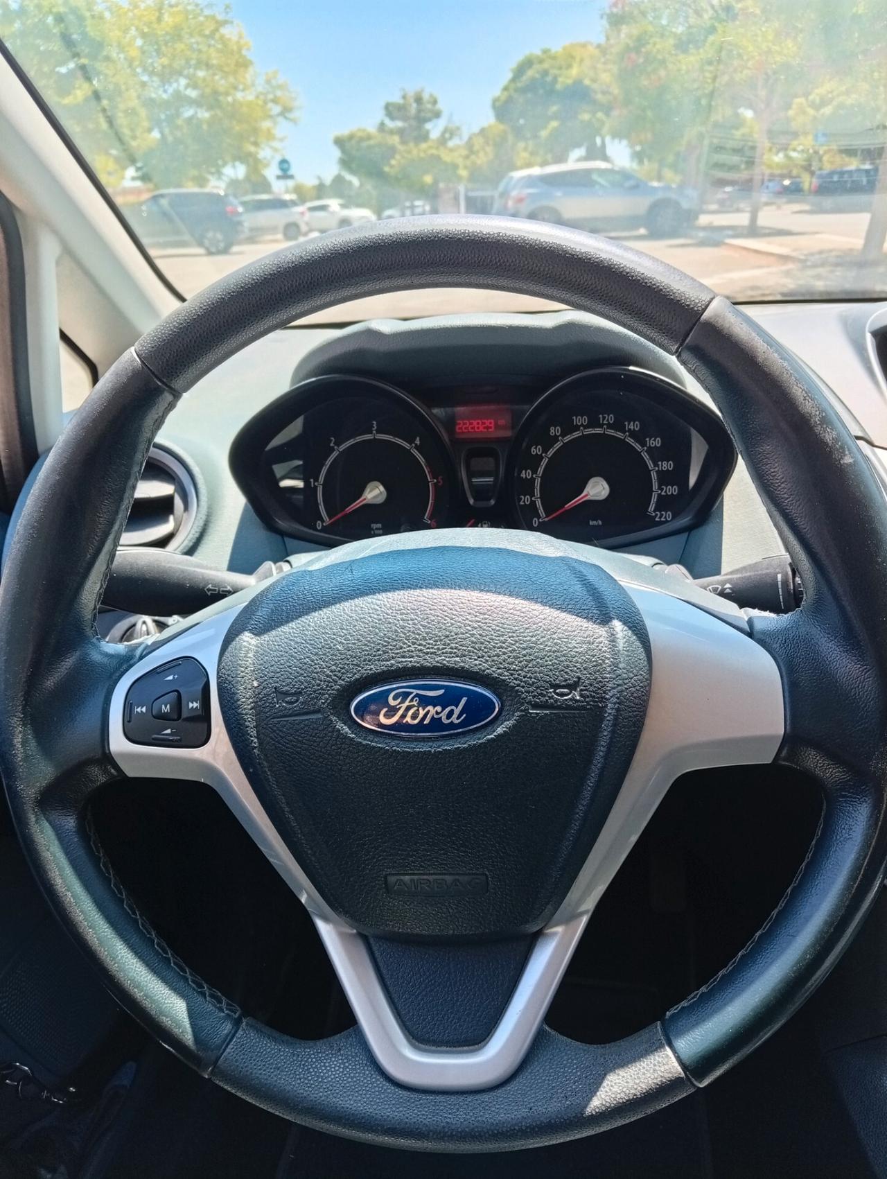 Ford Fiesta Fiesta+ 1.4 TDCi 70CV 5 porte