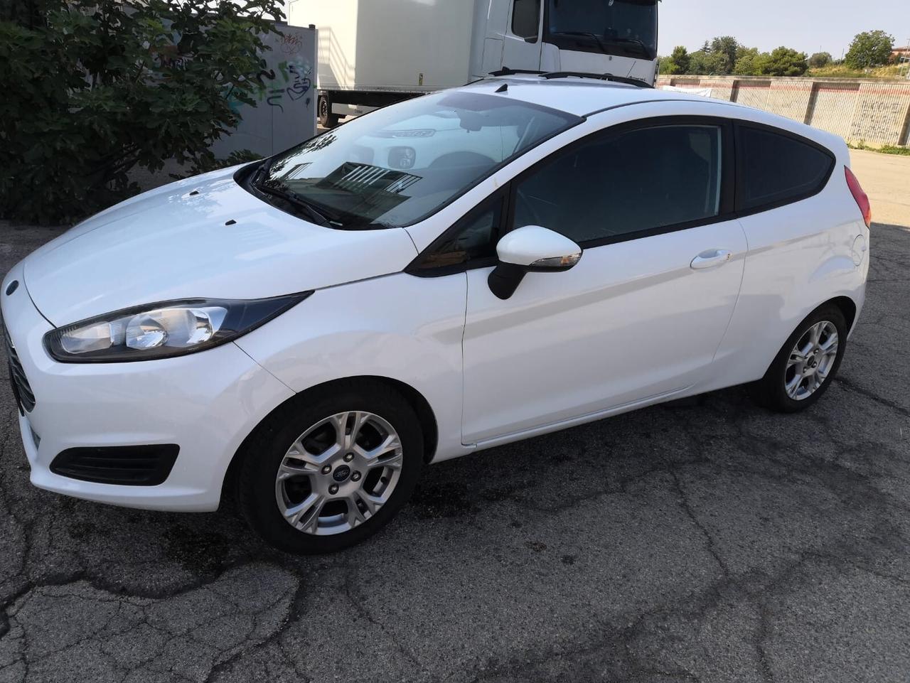 Ford Fiesta 1.2 60CV 06/2024 ok neopatentati super promo.