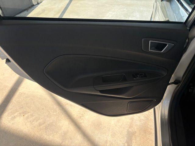 FORD Fiesta 1.0 80CV 5 porte Titanium CERCHI IN LEGA