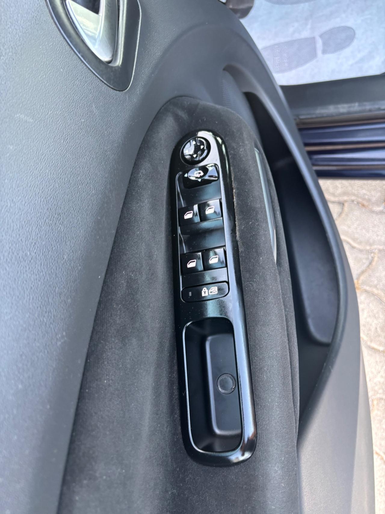 Citroen C3 Picasso 1.6 HDi 90 Exclusive