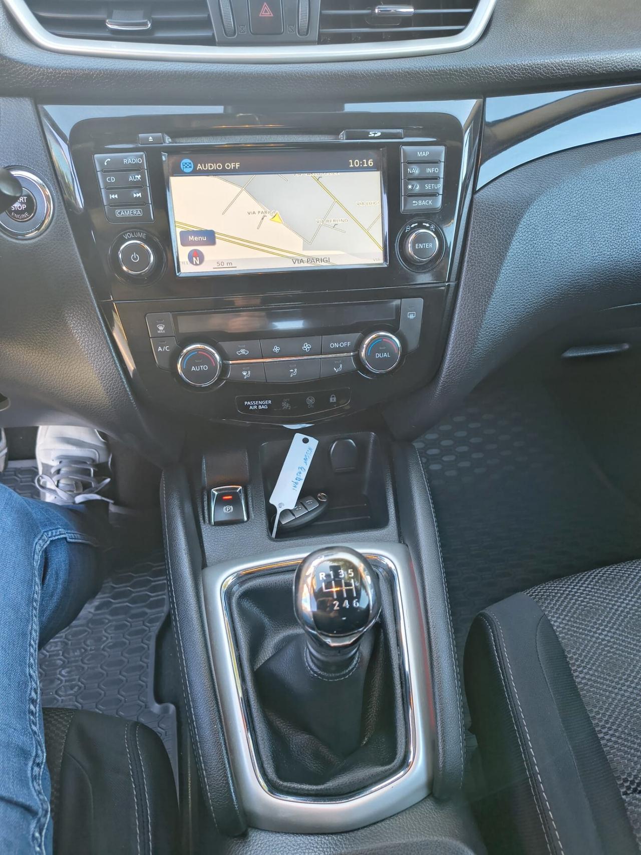 Nissan Qashqai 1.5 dCi 360