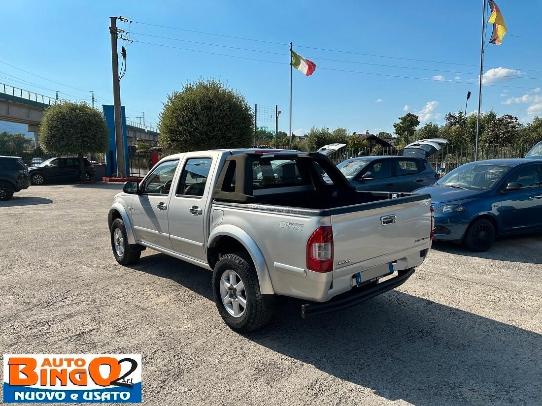 Isuzu D-Max 3.0 TD cat Space Cab 4WD Pick-up LS