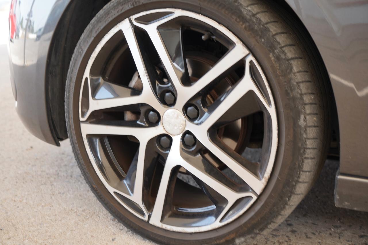 Peugeot 308 BlueHDi 130 S&S Allure