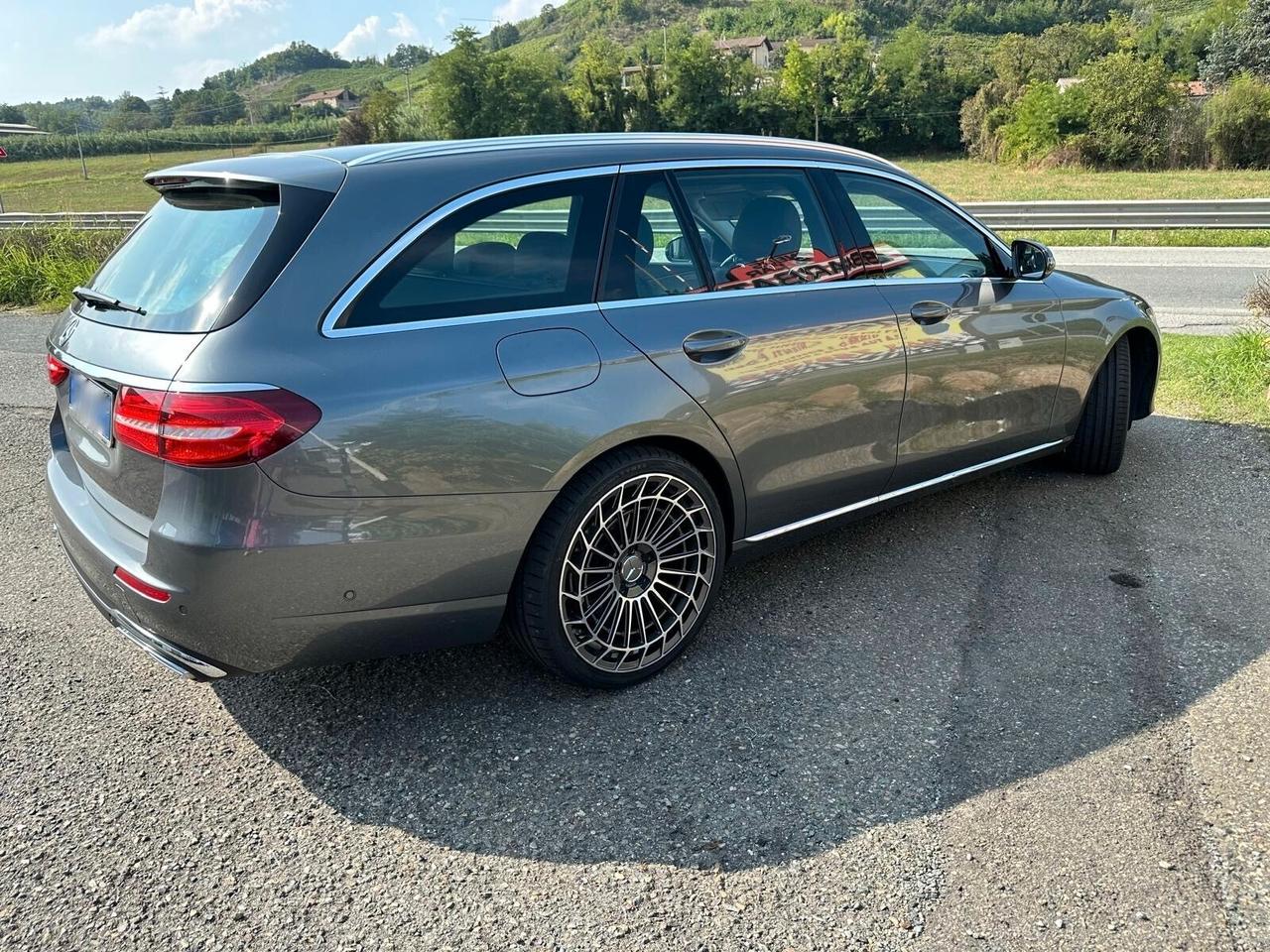 MERCEDES-BENZ SW E 220d SPORT 194cv AUTO, UFF ITALIANA, SERVICE MERCEDES, FULL LED, RETROCAMERA, PERMUTE