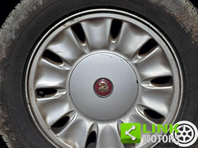 DAIMLER Six LWB 4.0L GUIDA A DESTRA