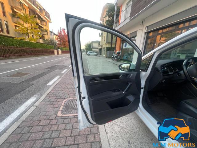 VOLKSWAGEN Touran 2.0 TDI 150 CV 7 posti