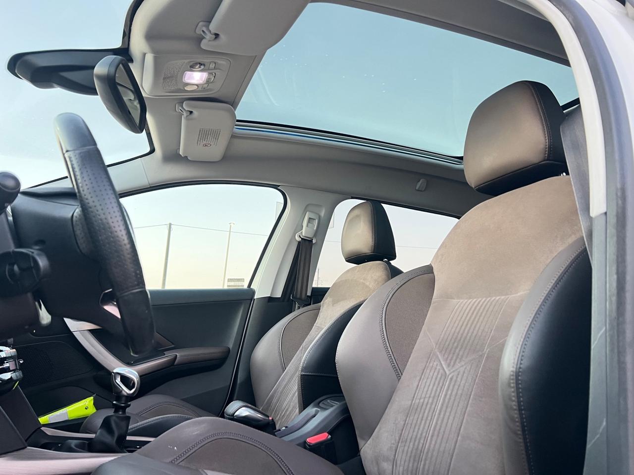 Peugeot 2008 1.6 HDi 115 CV Allure