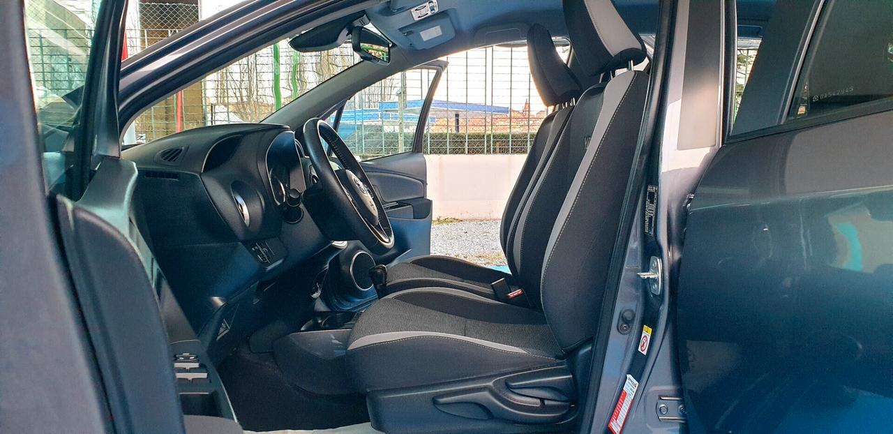 TOYOTA YARIS 1.5 BENZINA/IBRIDA GARANZIA CASA TOYOTA
