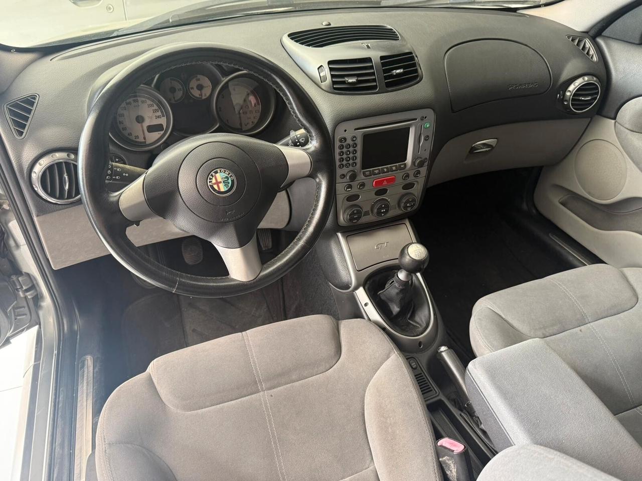 Alfa Romeo GT 1.9 MJT 16V Luxury
