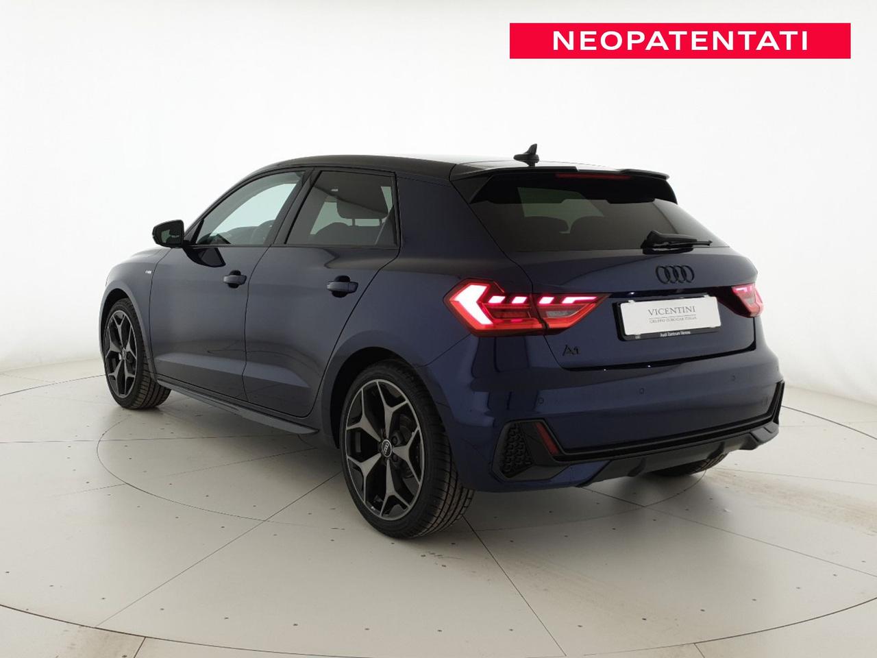 Sportback 30TFSI 116CV S tronic Identity Black