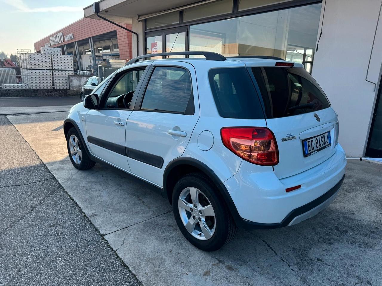 Suzuki SX4 2.0 DDiS 16V 4WD Outdoor Line GL