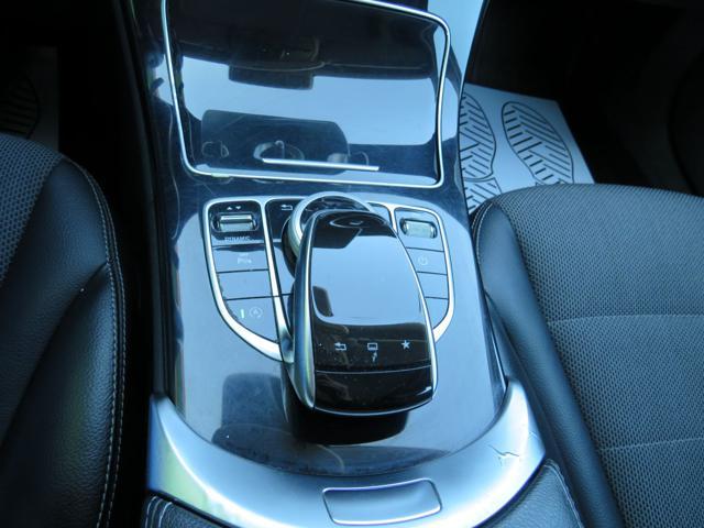 MERCEDES-BENZ C 220 d S.W. 4Matic Auto AMG