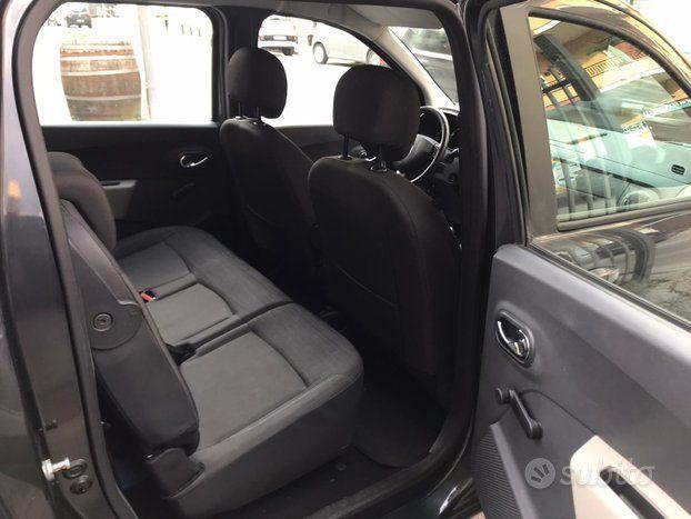 Dacia Lodgy Laureate 79kw 1.5 dci 8v 110cv 7 Posti