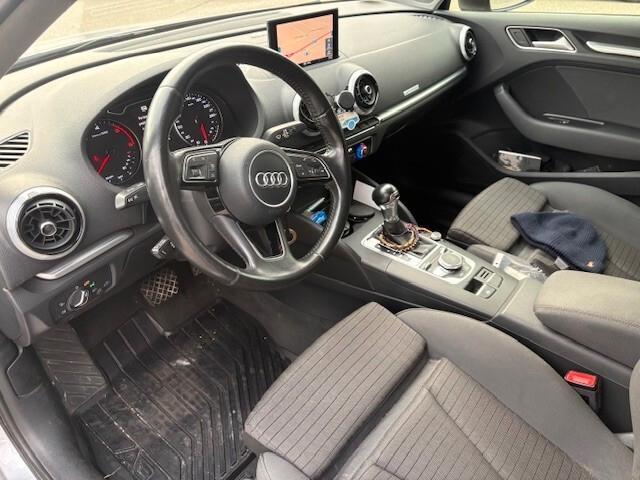 Audi A3 SPB 2.0 TDI S tronic Business
