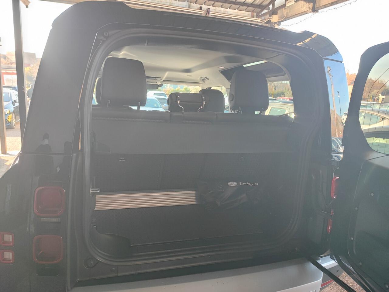 Land Rover Defender 90 3.0D I6 200 CV AWD Auto X-Dynamic SE